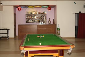بار رياضي