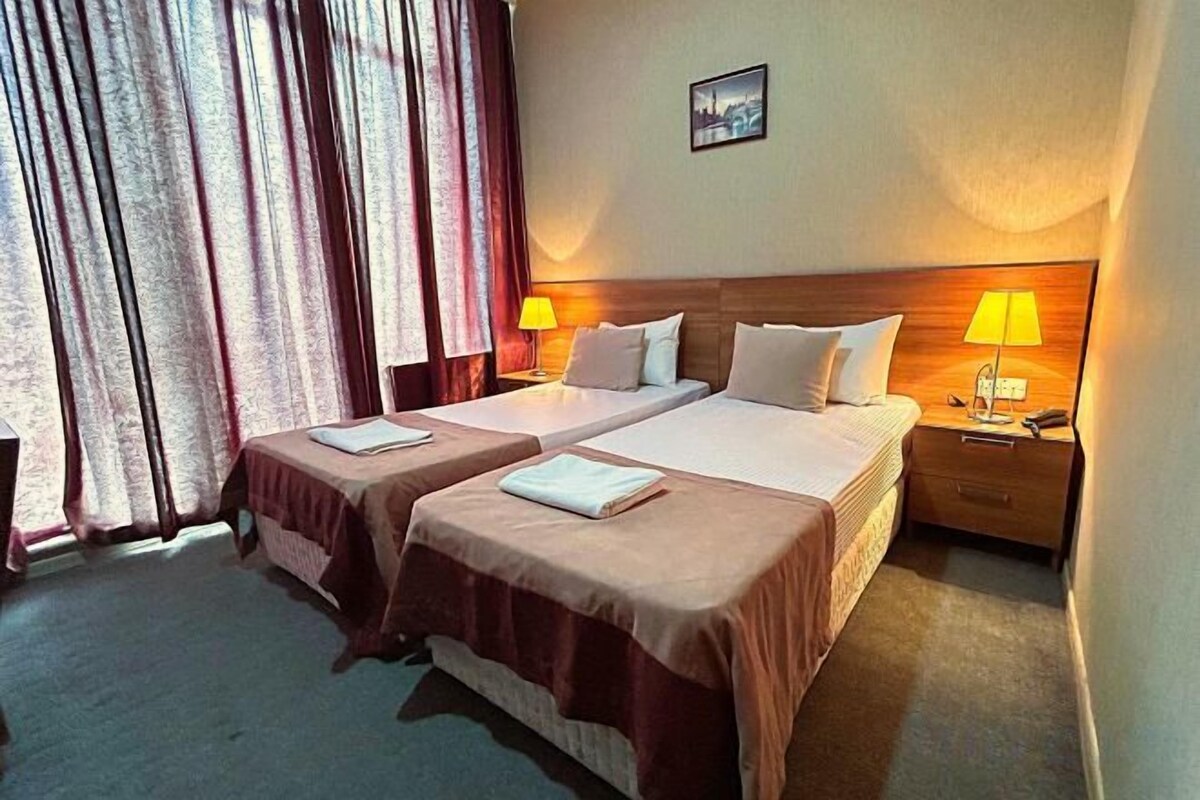 Egyptian cotton sheets, premium bedding, down duvets, pillow-top beds
