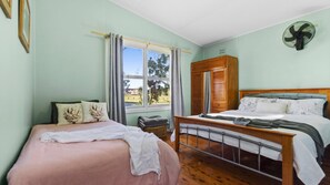 3 bedrooms, iron/ironing board, travel cot, WiFi