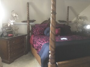 1 quarto, ferros/tábuas de passar roupa, Wi-Fi, roupa de cama