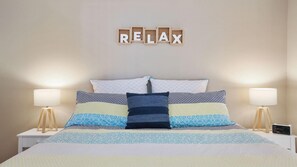 3 habitaciones, tabla de planchar con plancha, wifi y ropa de cama