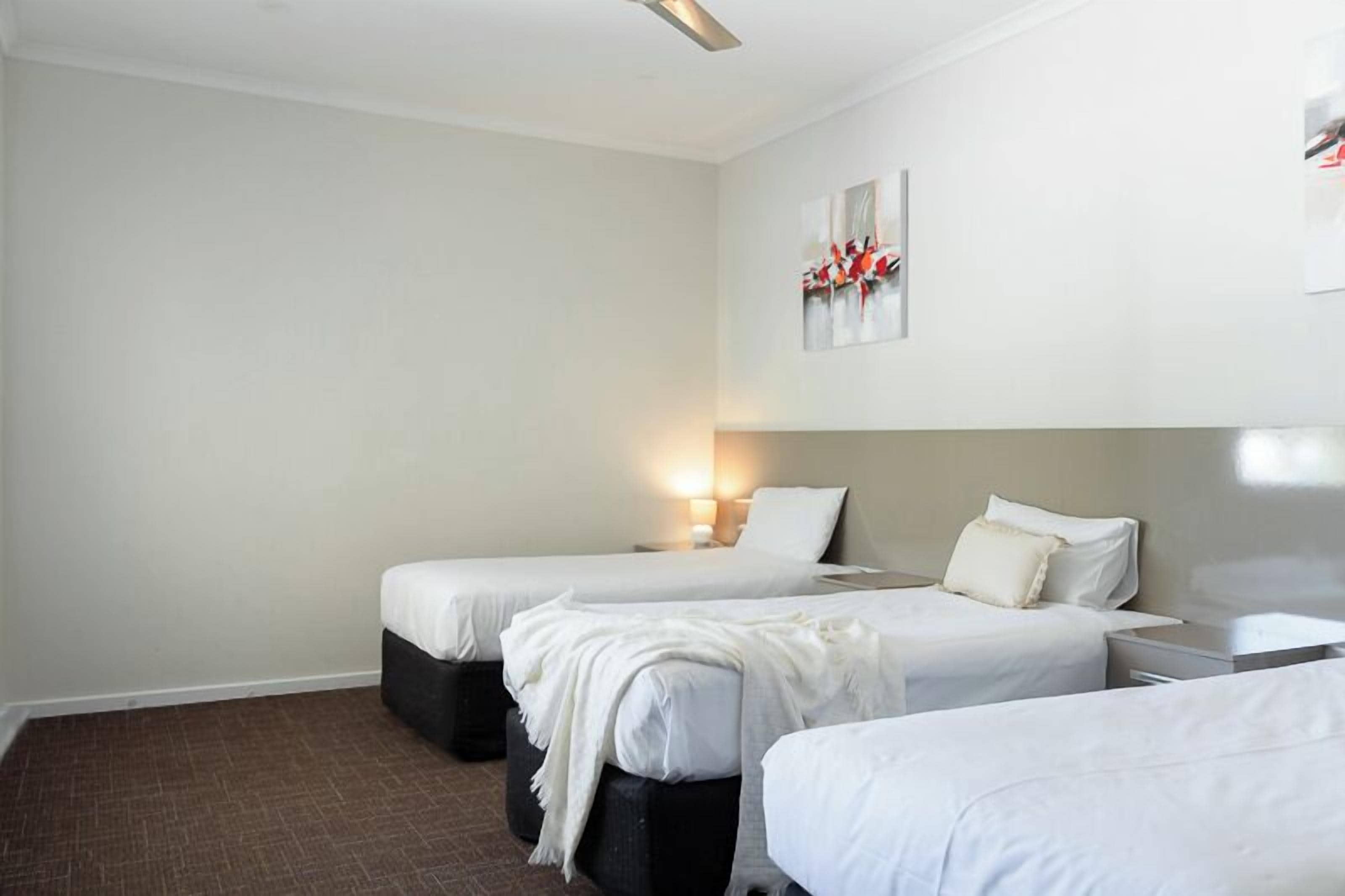 Villa, 2 Bedrooms | Iron/ironing board, cribs (free), bed sheets