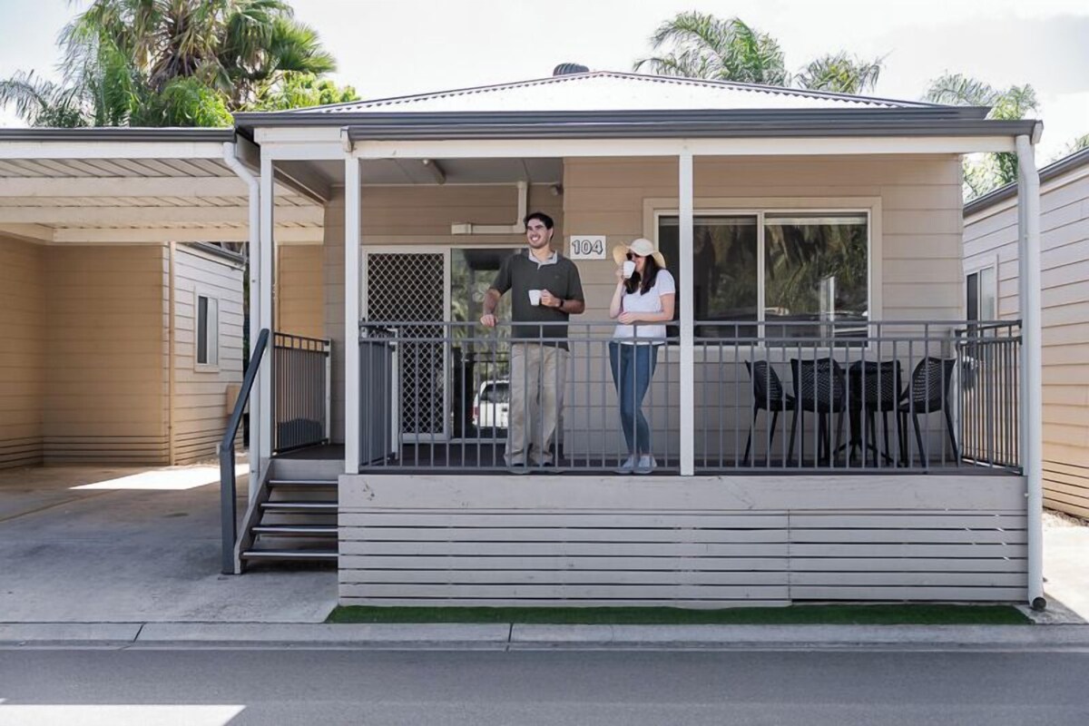 Highway 1 Holiday & Lifestyle Park