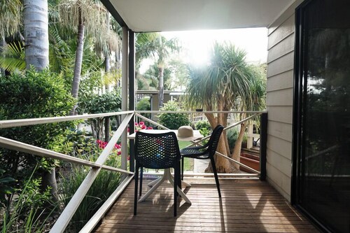 Highway 1 Holiday & Lifestyle Park