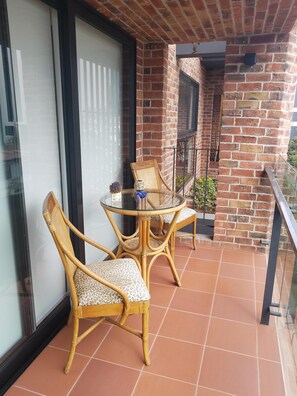 屋外ダイニングエリア