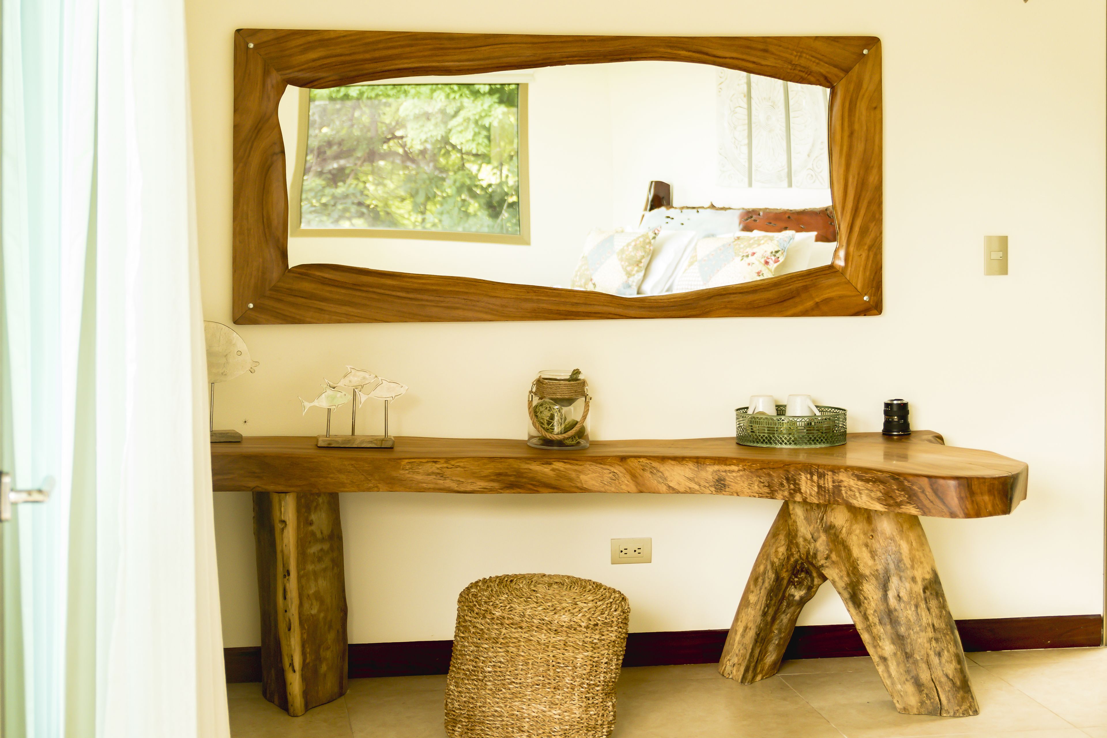 1 bedroom, in-room safe, individually decorated, individually furnished