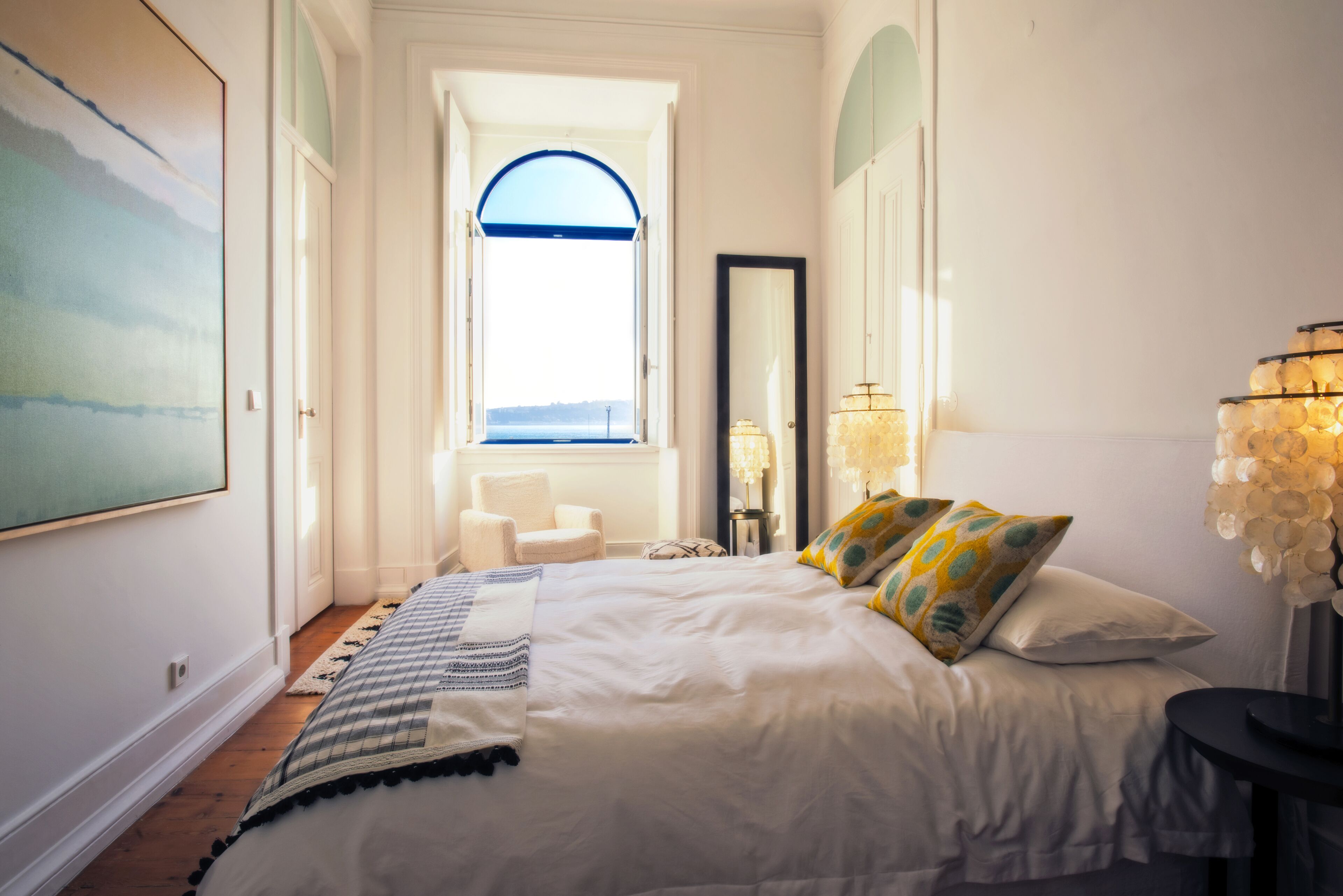 8 chambres, fer et planche à repasser, Wi-Fi gratuit, draps fournis