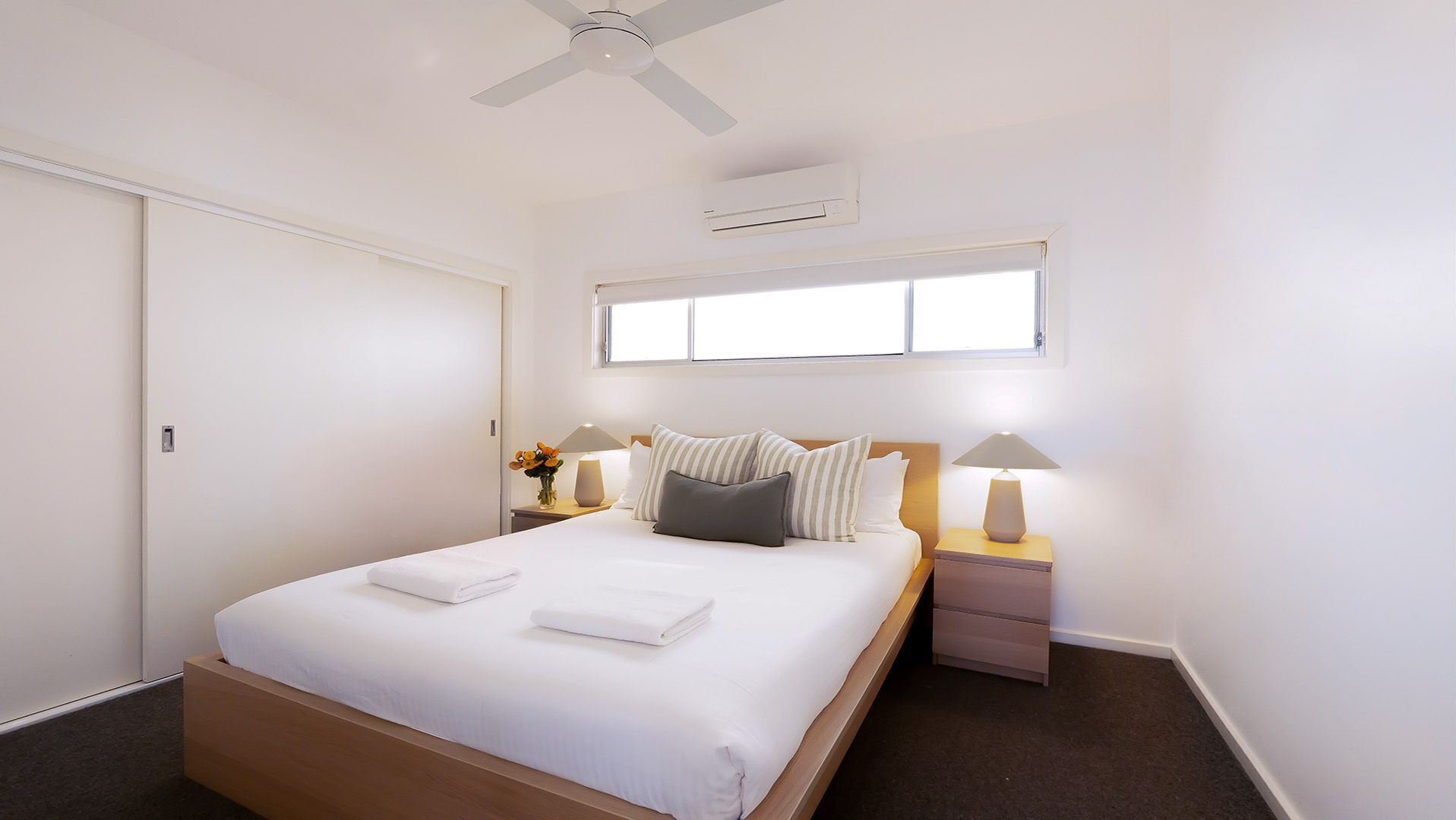 5 bedrooms, WiFi, bed sheets