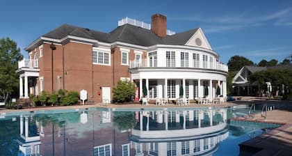 2BR/2 bath CLOSE to BUSCH GARDENS AND COLONIAL WILLIAMSBURG B unit