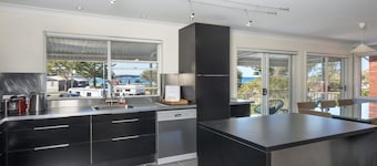 Kendalls One - beach at your doorstep