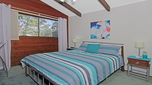 4 Schlafzimmer, Bügeleisen/Bügelbrett, Reisekinderbett, Bettwäsche