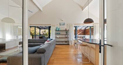 The River House - In the heart of Margaret River - idyllic getaway for families