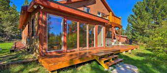 Angel Fire Mountain Cabin w/ Hot Tub & Sauna!