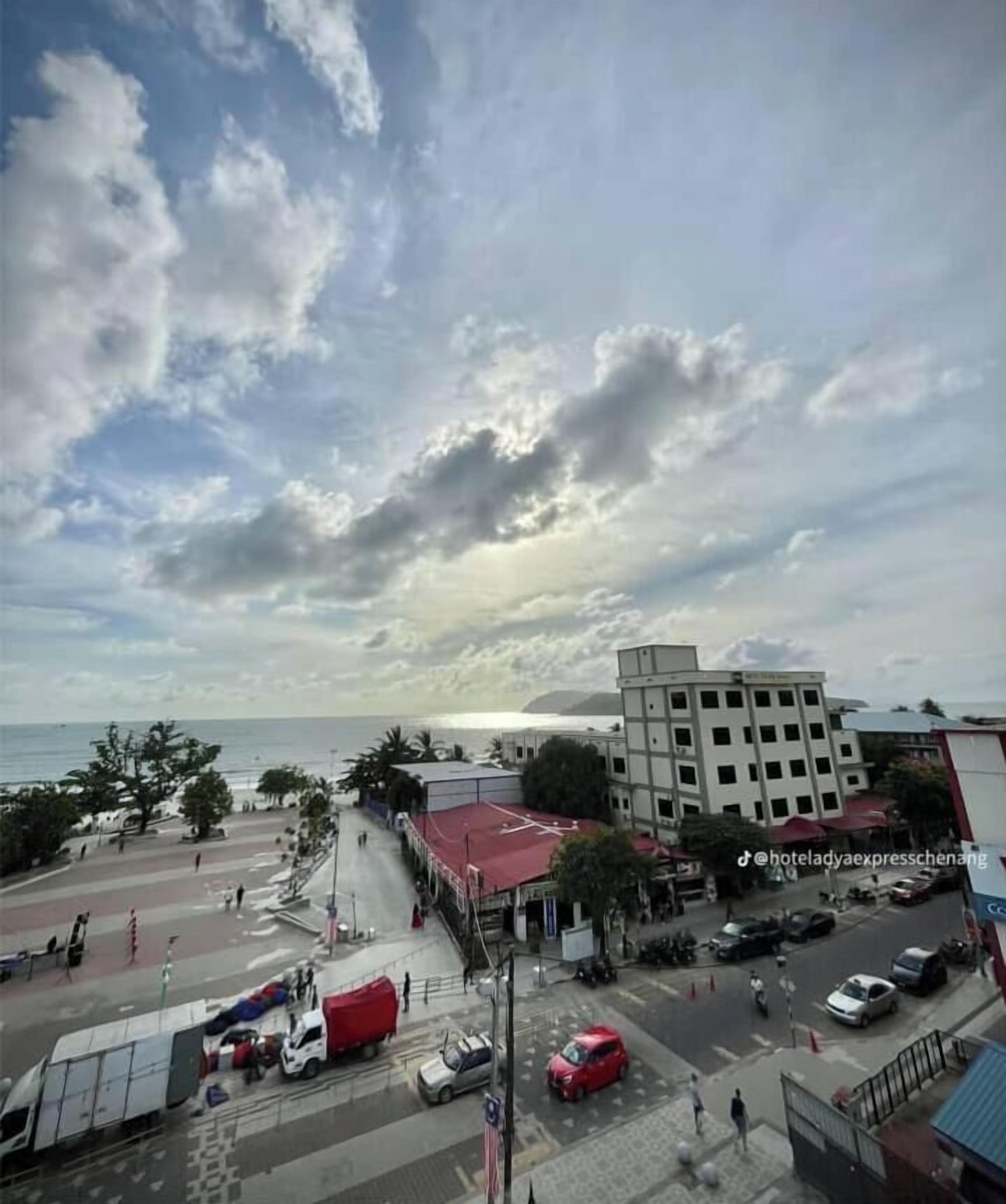 Foto - Hotel Adya Express Chenang