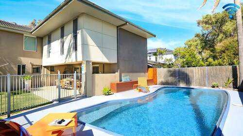 Isthmus on North Kiama Drive  - On the beach, swimming pool, quiet location, close to the river