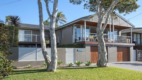 Isthmus on North Kiama Drive  - On the beach, swimming pool, quiet location, close to the river