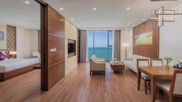 Executive Suite, Ocean View with Afternoon Tea Per Stay | Premium bedding, down comforters, Select Comfort beds, minibar