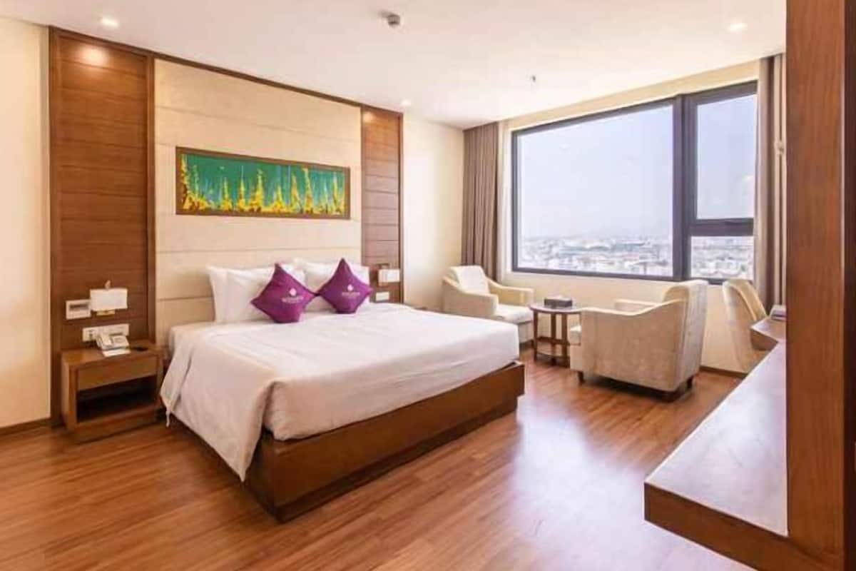 1 bedroom, premium bedding, down duvets, Select Comfort beds