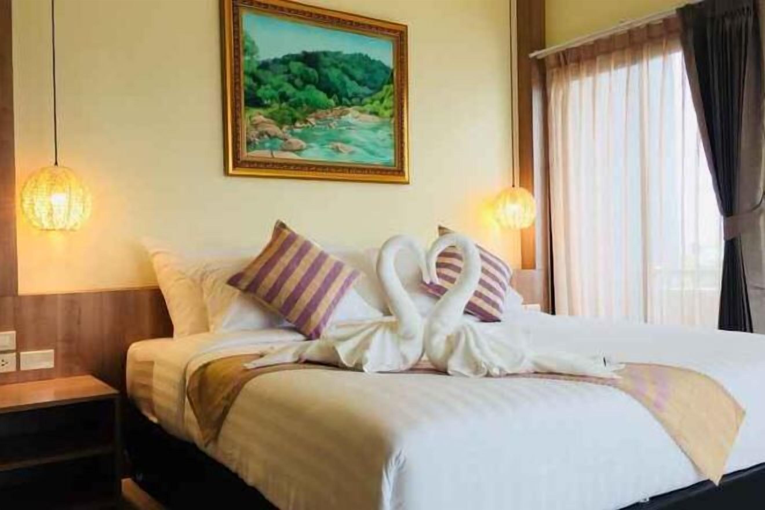 Desk, rollaway beds, free WiFi, bed sheets