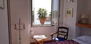 1 bedroom, memory foam beds, iron/ironing board, free WiFi