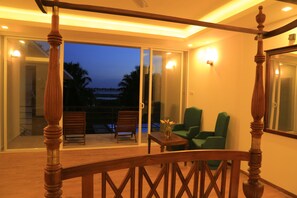 Interior - Tara Watergate Hotel (Thissamaharama)