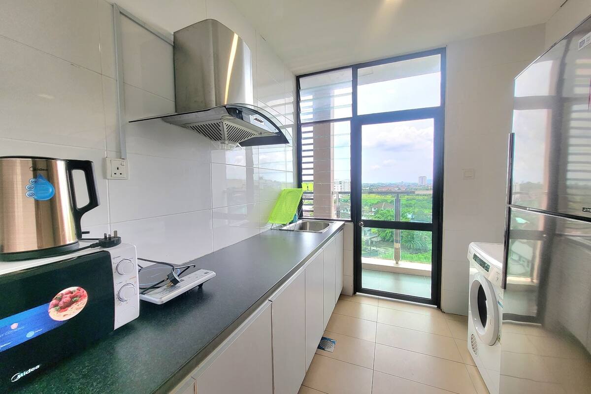 apartment ro | private kitchen | electric kettle