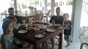 Frühstück, Mittagessen und Abendessen