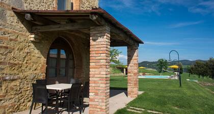 I Reucci Capanna - Dependence 4/5 people swimming pool parking wifi restaurant