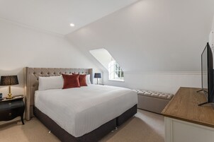 奢华村舍, 1 张特大床, 山景 | 1 多间卧室、高档床上用品、加厚床垫、特色装修