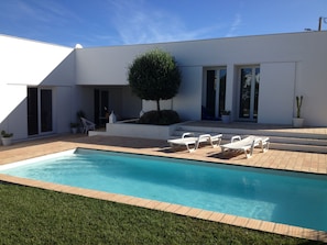 Pool - modern house with charm (Sagres)
