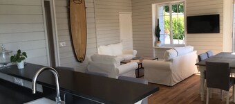 Charming house with garden for 4 to 6 people near the beach of Portzic