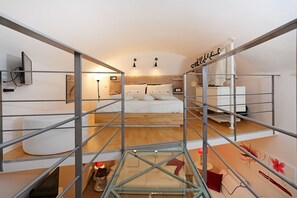 2 室のベッドルーム、デスク、アイロン / アイロン台、WiFi (無料)