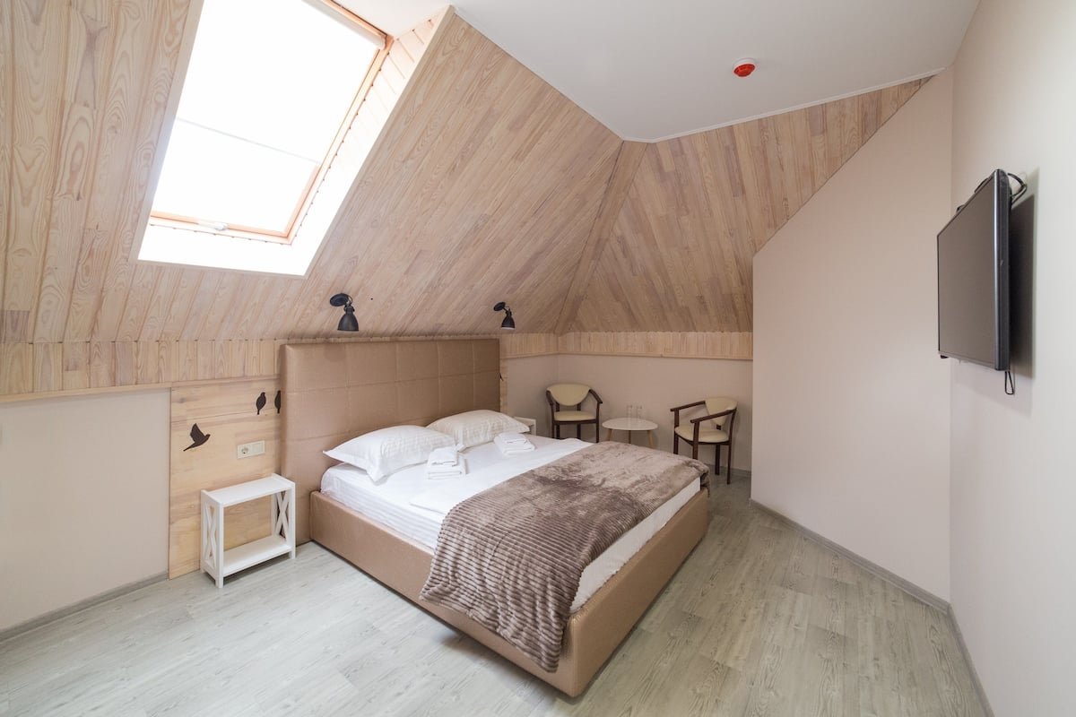 Habitació doble Deluxe | Minibar, caixa forta a l'habitació i habitacions insonoritzades 