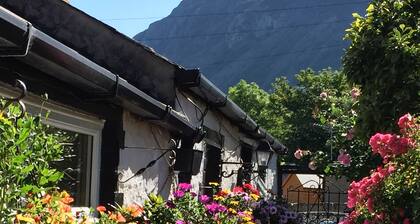Seaside Mökki, koiraystävällinen, lähellä rantaa ja Snowdonia National Park