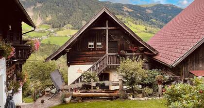 Ancienne ferme à 1100m d'altitude entre Katschberg et MillstÀtter See