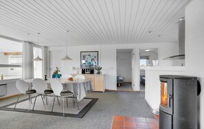 Dining - Gorgeous home in Hvide Sande with sauna (Hvide Sande)