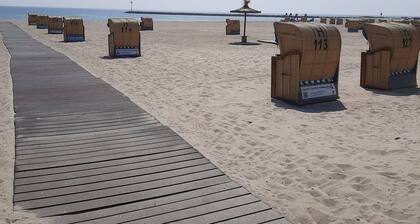 FERIENWOHNUNG IN TRAUMLAGE, STRANDNAH