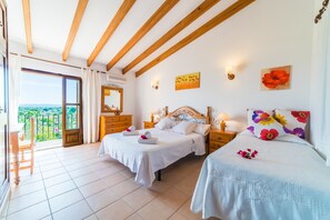 3 bedrooms, iron/ironing board, free WiFi, bed sheets - Rural finca Sa Costa with pool in Mallorca (Buger)