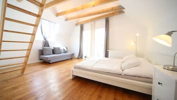 1 Schlafzimmer, Bügeleisen/Bügelbrett, Reisekinderbett, kostenloses WLAN