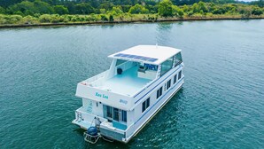 Family Houseboat, 4 Bedrooms (Kea Lea) | View from room