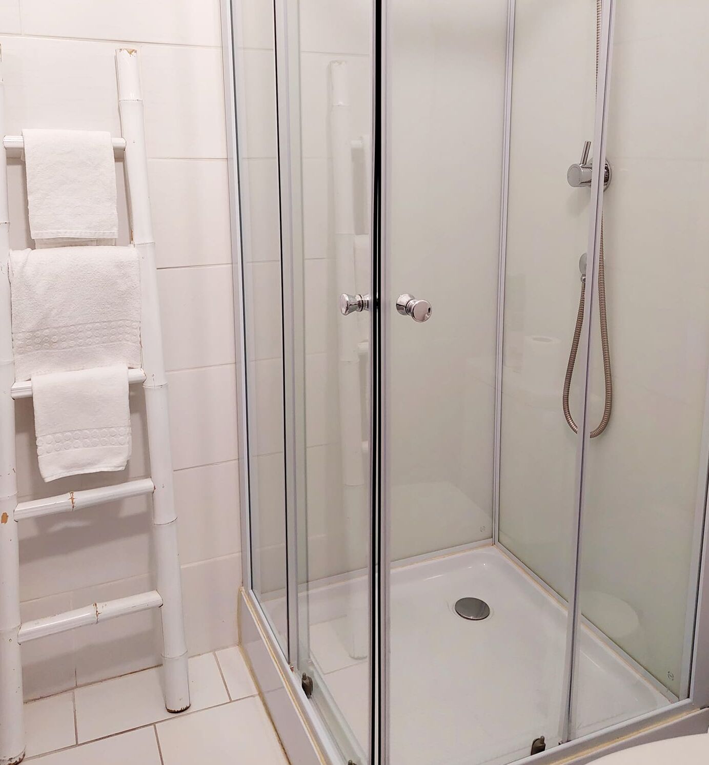 double room, 1 double bed, non smoking | individually decorated, individually furnished, iron/ironing board