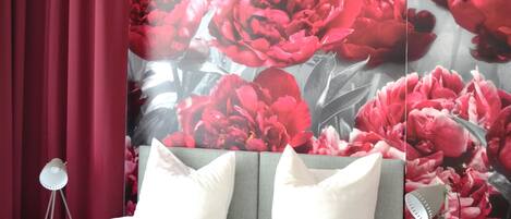 Double Room Superior | Desk, blackout drapes, WiFi (free), individually decorated