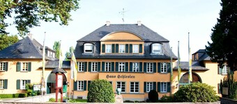 施勒希恩之家酒店