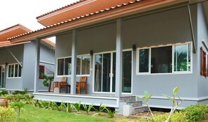 Front of property - Gerd and Noi Resort Khao Lak (Takua Pa)