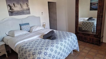 3 chambres, fer et planche Ă repasser, Wi-Fi gratuit, draps fournis