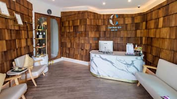 Couples treatment room(s), body treatments, aromatherapy, Thai massages