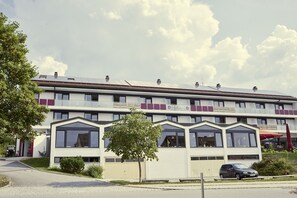 Front of property - Hotel Falter (Drachselsried)