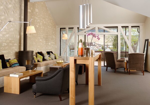 Sala de estar en el lobby