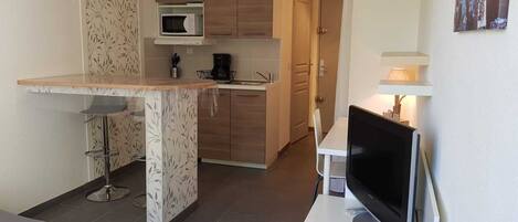 1 chambre, accès Internet, draps fournis