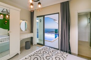 Villa, 5 Bedrooms (Heart) | 5 bedrooms, free WiFi, bed sheets - Villa Heart - Hill Villas Kalkan (Kas)